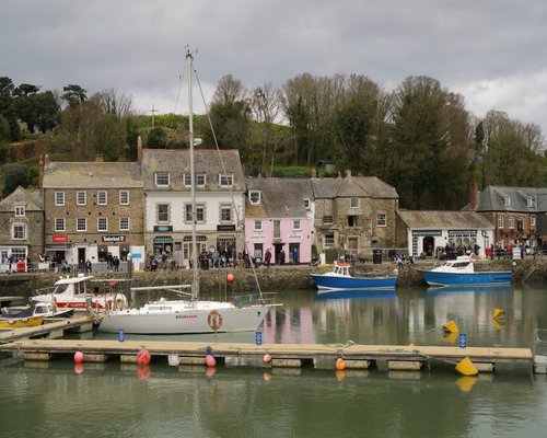 Community participants choosing harbour scene branches in the fictional Harbour Choice Friends game